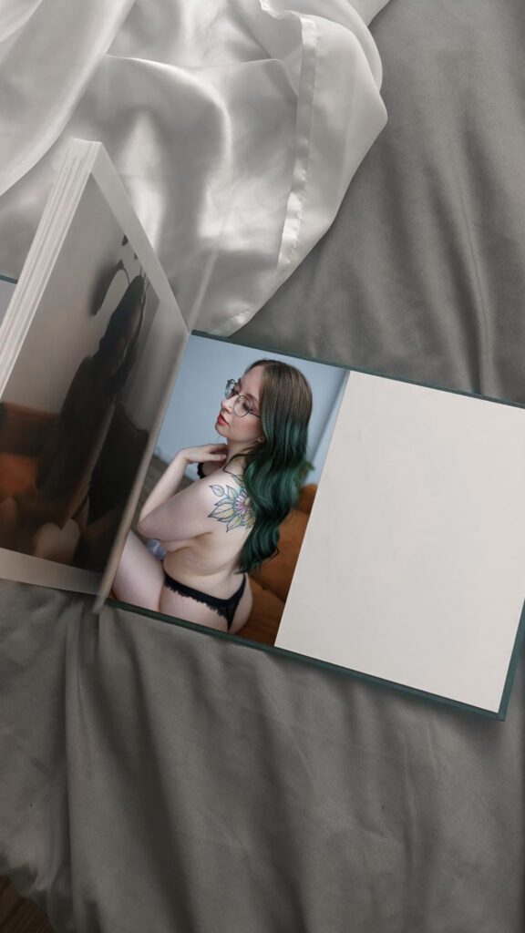 ästhetisches Boudoir Shooting in Hamburger Wohlfühl Atelier